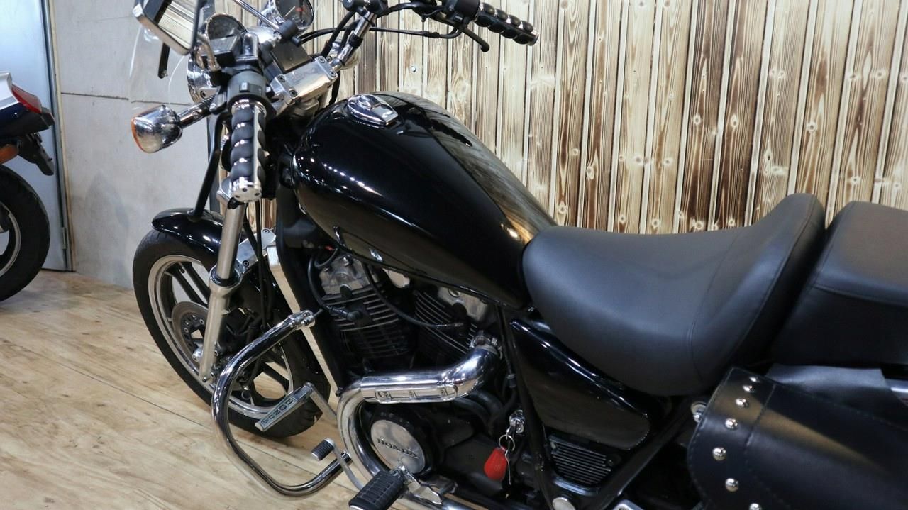 Honda Shadow (VT 700) VTwin 700 SHADOW Piękna i - Opinie i ceny na Ceneo.pl