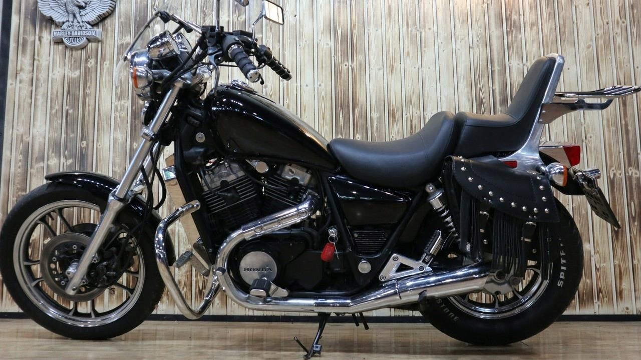 Honda Shadow (VT 700) VTwin 700 SHADOW Piękna i - Opinie i ceny na Ceneo.pl