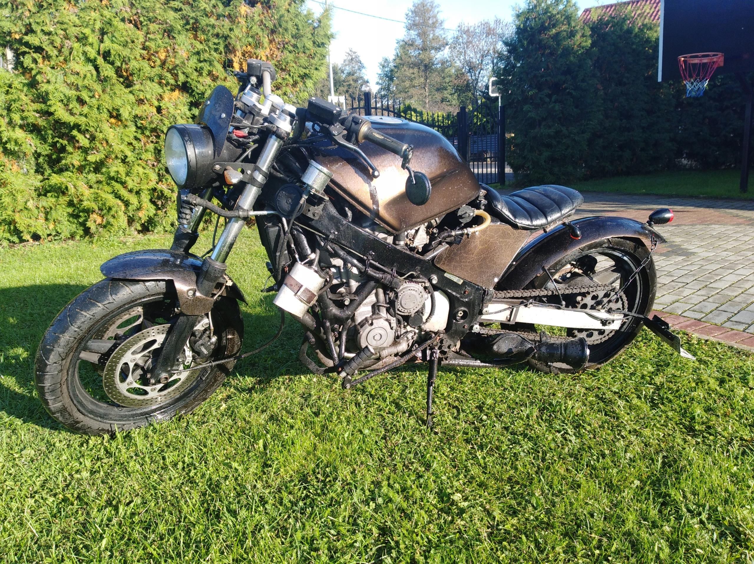 Honda CBR 1000f Bobber chopper Cafe Racer Custom - Opinie i ceny na ...