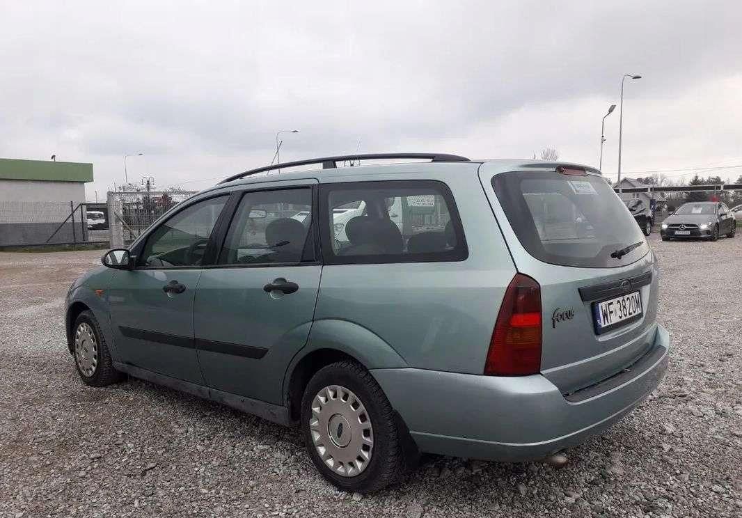 Ford Focus 1.8 Diesel 115KM - zdjęcie 9 Ford Focus 1.8 Diesel 115KM