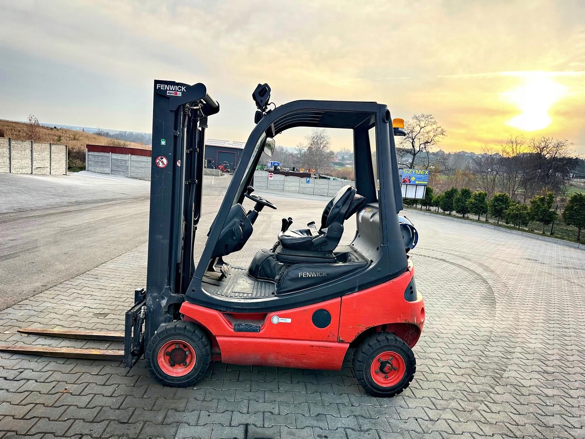W zek Wid owy LINDE H16T LPG Triplex 4 60m 2006 Opinie I Ceny Na Ceneo pl w-zek-wid-owy-linde-h16t-lpg-triplex-4-60m-2006-opinie-i-ceny-na-ceneo-pl