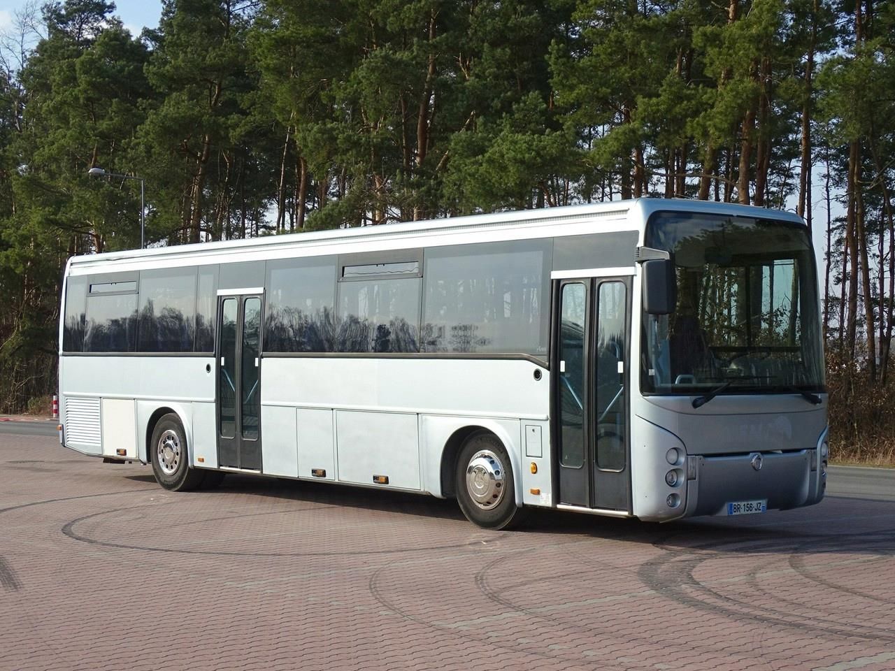 Irisbus ARES Sprowadzony Webasto Poduszki IRISBUS - zdjęcie 10 Irisbus ARES Sprowadzony Webasto Poduszki IRISBUS