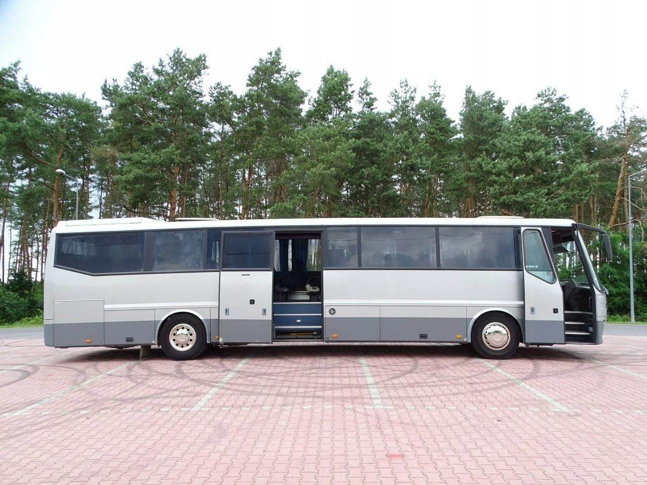 Bova VDL FLD13 AUTOBUS Turystyczny międzymiastowy - zdjęcie 7 Bova VDL FLD13 AUTOBUS Turystyczny międzymiastowy