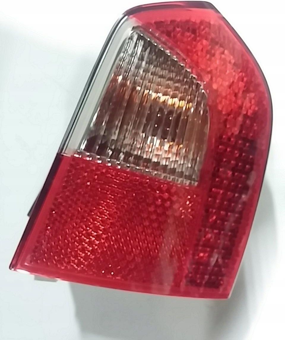 Lampa Tylna Volvo V Xc Lampa Tylna Prawa Lift Led Nowa Oe Opinie I Ceny Na Ceneo Pl