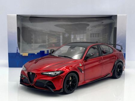 BBR 1/18 アルファロメオ Giulia GTAm B.B.R セール BBR 1/18 Alfa Romeo Giulia GTAm Rosso GTA
