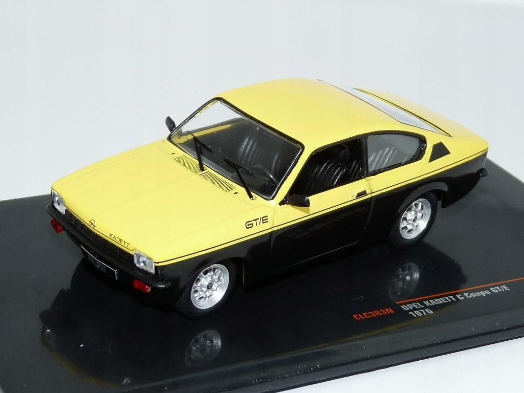 Ixo Opel Kadett A Coupé 1962-1965 - Modello Auto 1/43 Colore Argento Con Rivista N.135