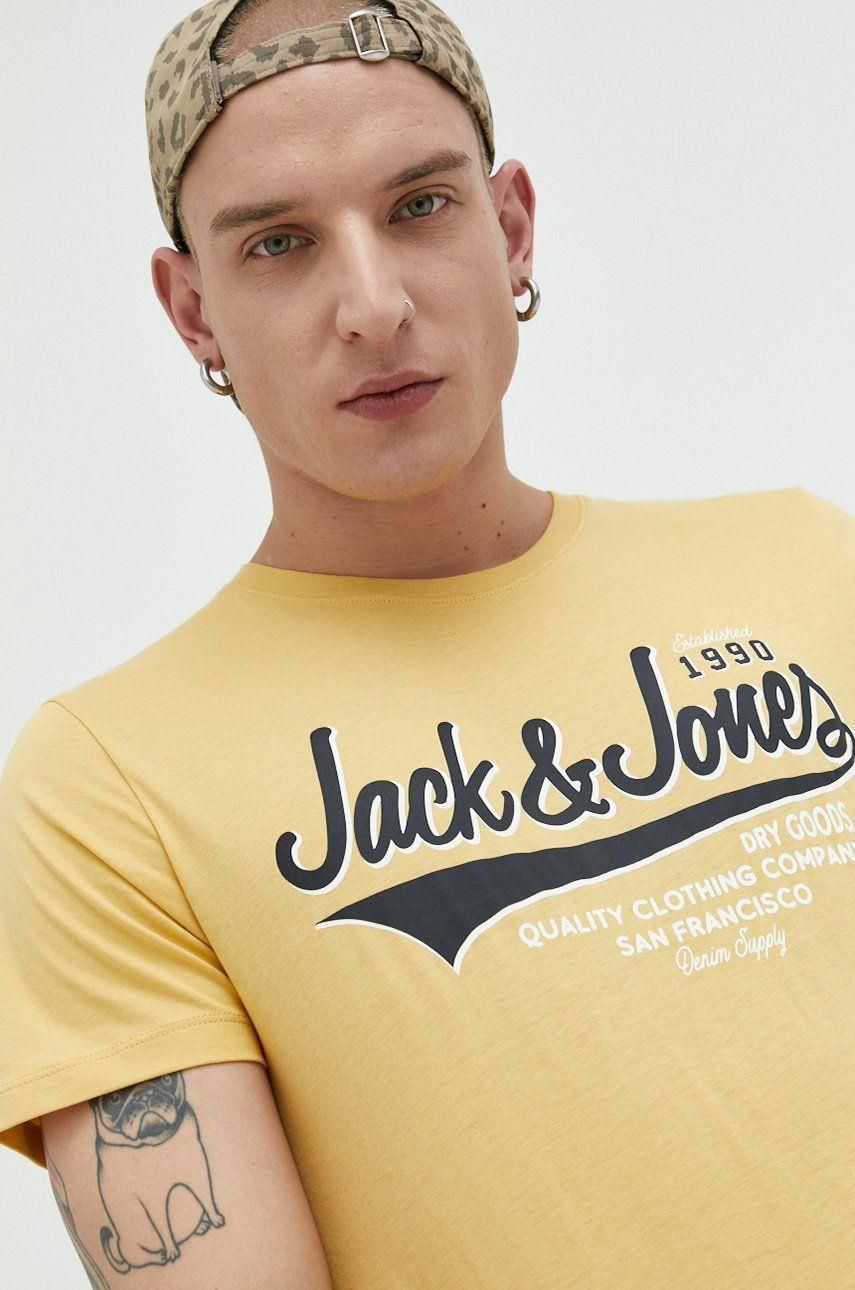 JACK & JONES JJLINO T-shirt met ronde hals, korte mouwen, regular fit, print, zomer, 100% katoen, zwart, wit, groen, rood, blauw, grijs, S, M, L, XL, XXL, 3XL, 4-pack, Pakket 1, M JACK & JONES JJLINO T-shirt met ronde hals, korte mouwen, regular fit, print, zomer, 100% katoen, zwart, wit, groen, rood, blauw, grijs, S, M, L, XL, XXL, 3XL, 4-pack, Pakket 1, M