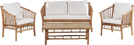 Beliani Zestaw Mebli Ogrodowych Sofa Dwa Fotele Stolik Bambusowy Z Poduchami Biały Maggiore