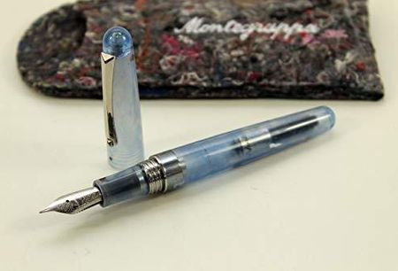 Montegrappa Elmo Ambiente Ocean Pióro Wieczne W Kolorze Niebieskim Wykonane Z Żywicy Szlachetnej I Stali Grubość Stalówki: M Wymiary: 1