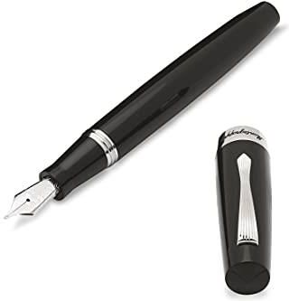 Montegrappa Elmo 02 Jet Black Pióro Wieczne W Kolorze Czarnym Wykonane Z Żywicy Szlachetnej I Stali Grubość Stalówki: B Wymiary: 14 2 X