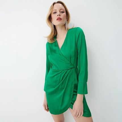 Mohito - Zielona sukienka mini z kopertowym dekoltem - Zielony