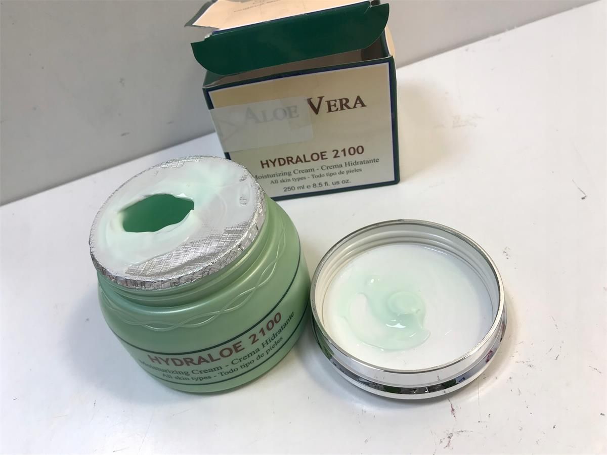 face toner aloe vera Aloe Vera Hydrating Toner-best skin toner for evening the face and gives  skin glowing complexion. – Lishabeautycollection main image 0