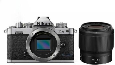 Nikon Z fc + 50mm f/1.8 S