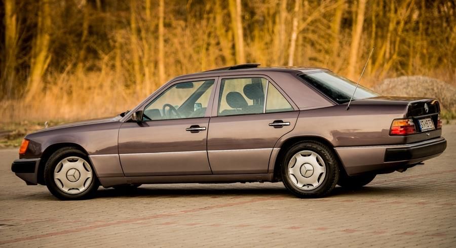 MERCEDES-BENZ W124 220E SportLine! Klasyk! Okazja! - Opinie i ceny na ...