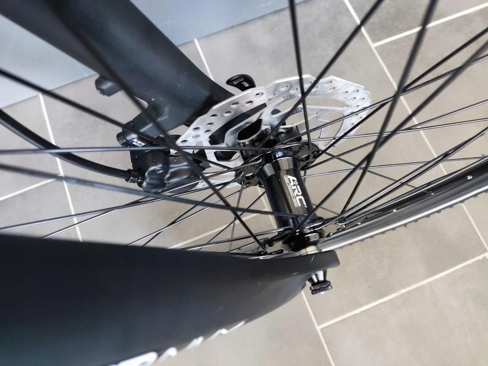 Kands Avangarde Deore Hollowtech Ii Czarny 28 2023 Rowery Crossowe