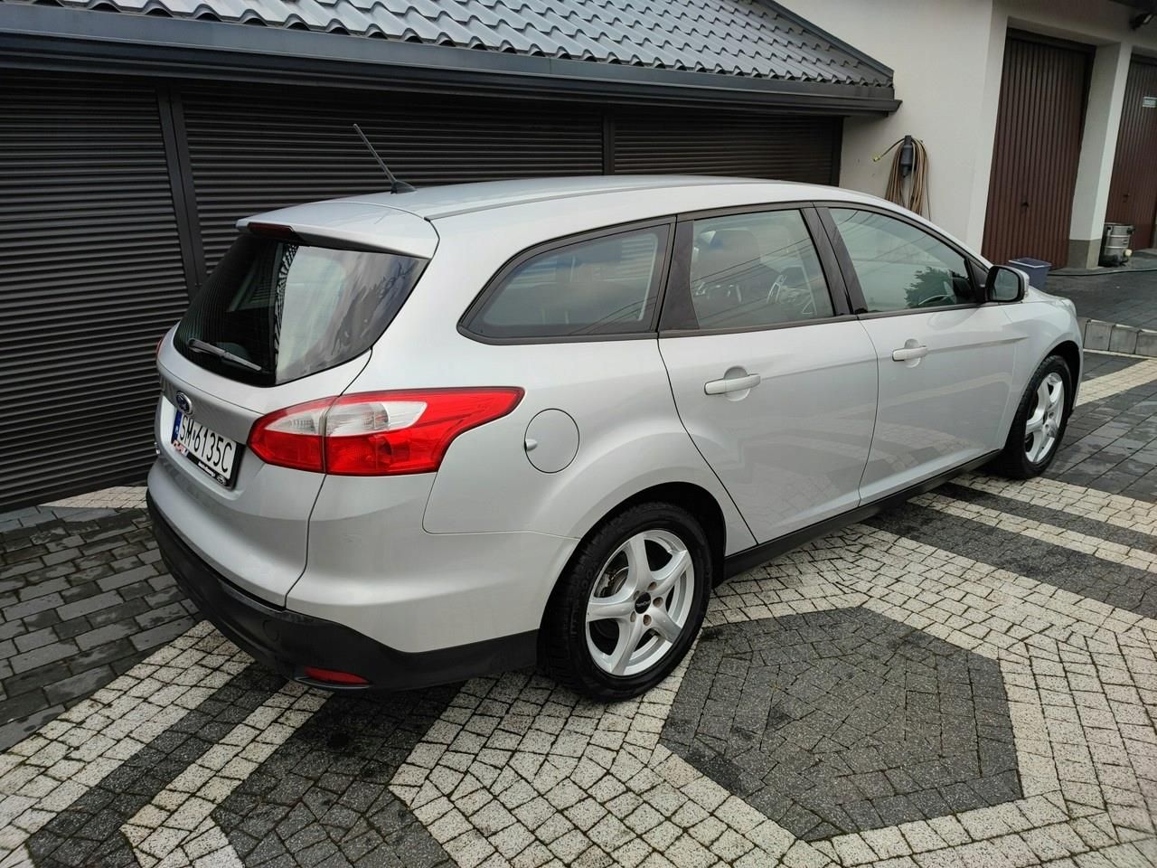 Ford Focus Turnier 1.6 Ti Vct Trend 125 Ps Ford Focus 1.6 Ti-VCT 125KM Trend - Climatronic - - Opinie i ceny na