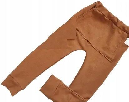 Spodnie karmelowe z kieszonką rozmiar 86