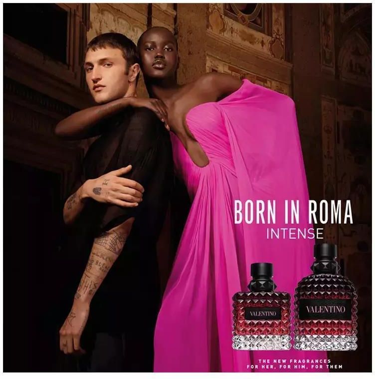 Valentino Born In Roma Intense Uomo Woda Perfumowana 50ml - Opinie