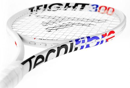 テクニファイバー　T-FiGHT 300 ウインザーオンラインショップ【ネットバーゲン】【ガット張り代