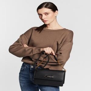 ルナ 国内12月9日発売予定】プラダ × アディダス A+P ルナ ロッサ 21