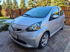 Zdjęcie TOYOTA AYGO 1.0 68KM 2006R 93 TYŚ KM KRAJOWE - Zawiercie