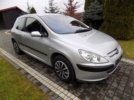 PEUGEOT 307 1,6 16V KLIMATYZACJA