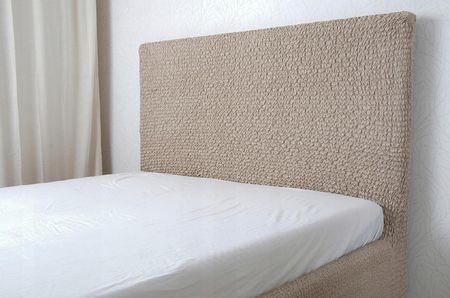 Ochraniacz pokrowiec na łóżko tapicerowane 160x200