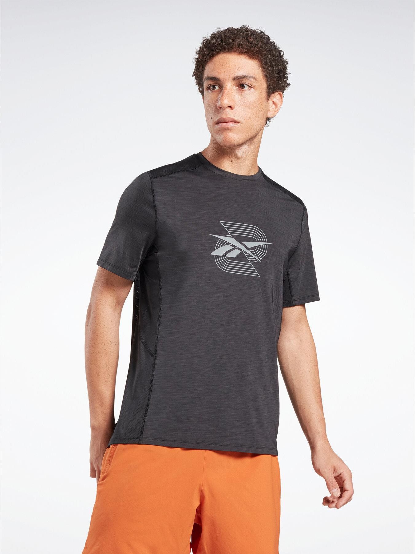 Reebok T-Shirt Activchill Graphic Move HS5933 Czarny Active Fit - Ceny ...