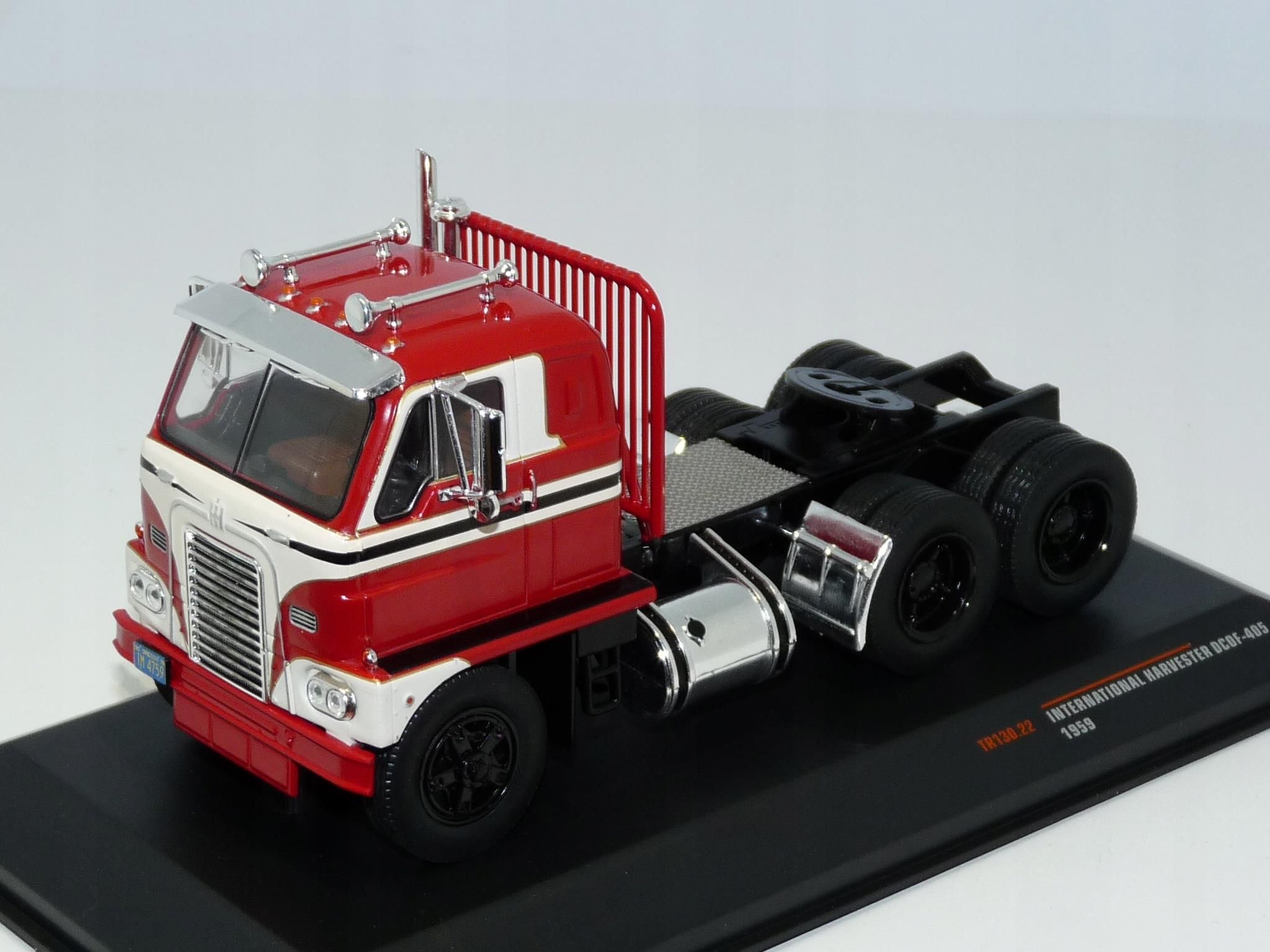 Camion IXO 1/43 - International Harvester DCOF-405 1959 Rouge
