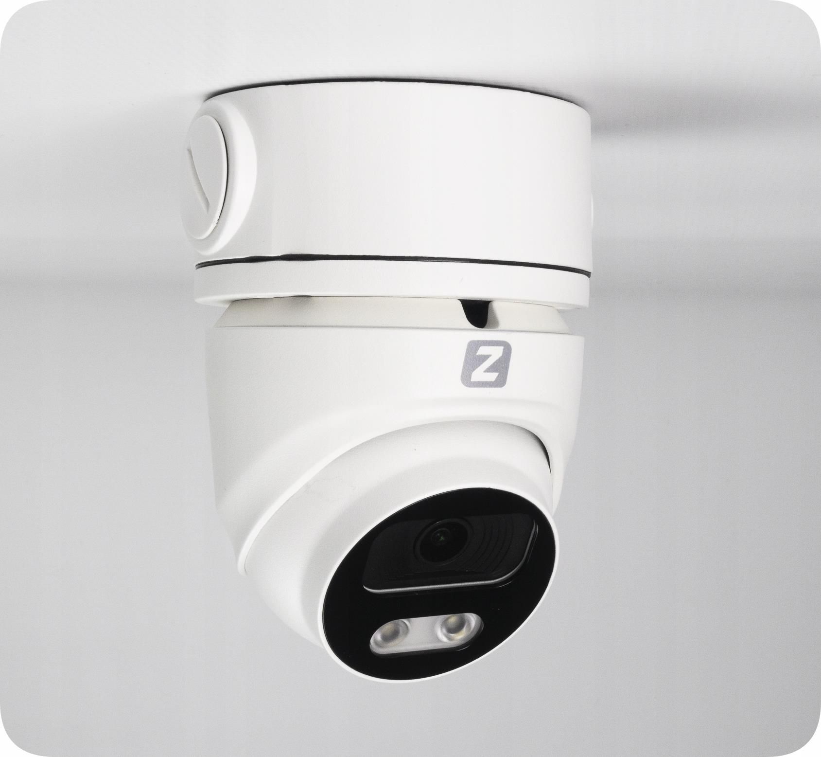 фото IP-камера відеоспостереження Zintronic IKKP820LV1