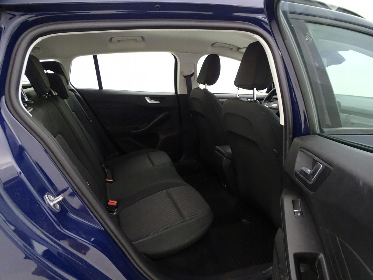 Ford Focus Ecoblue Trend Salon Pl W Aso Opinie I Ceny Na Ceneo Pl