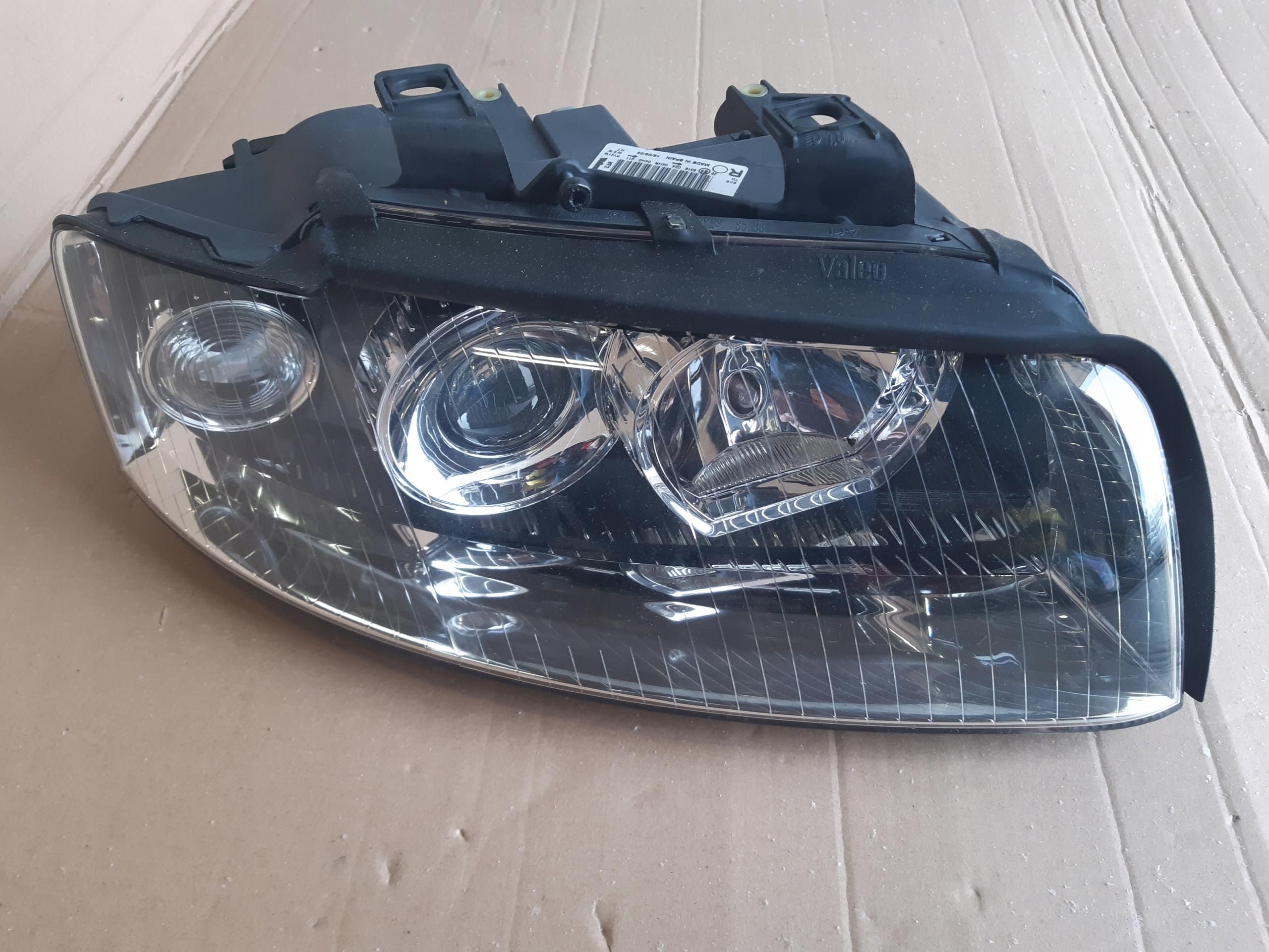 Lampa Przednia Audi Oe A B E Lampa Prawa Przod Przednia Nowa Ory Opinie I Ceny Na Ceneo Pl