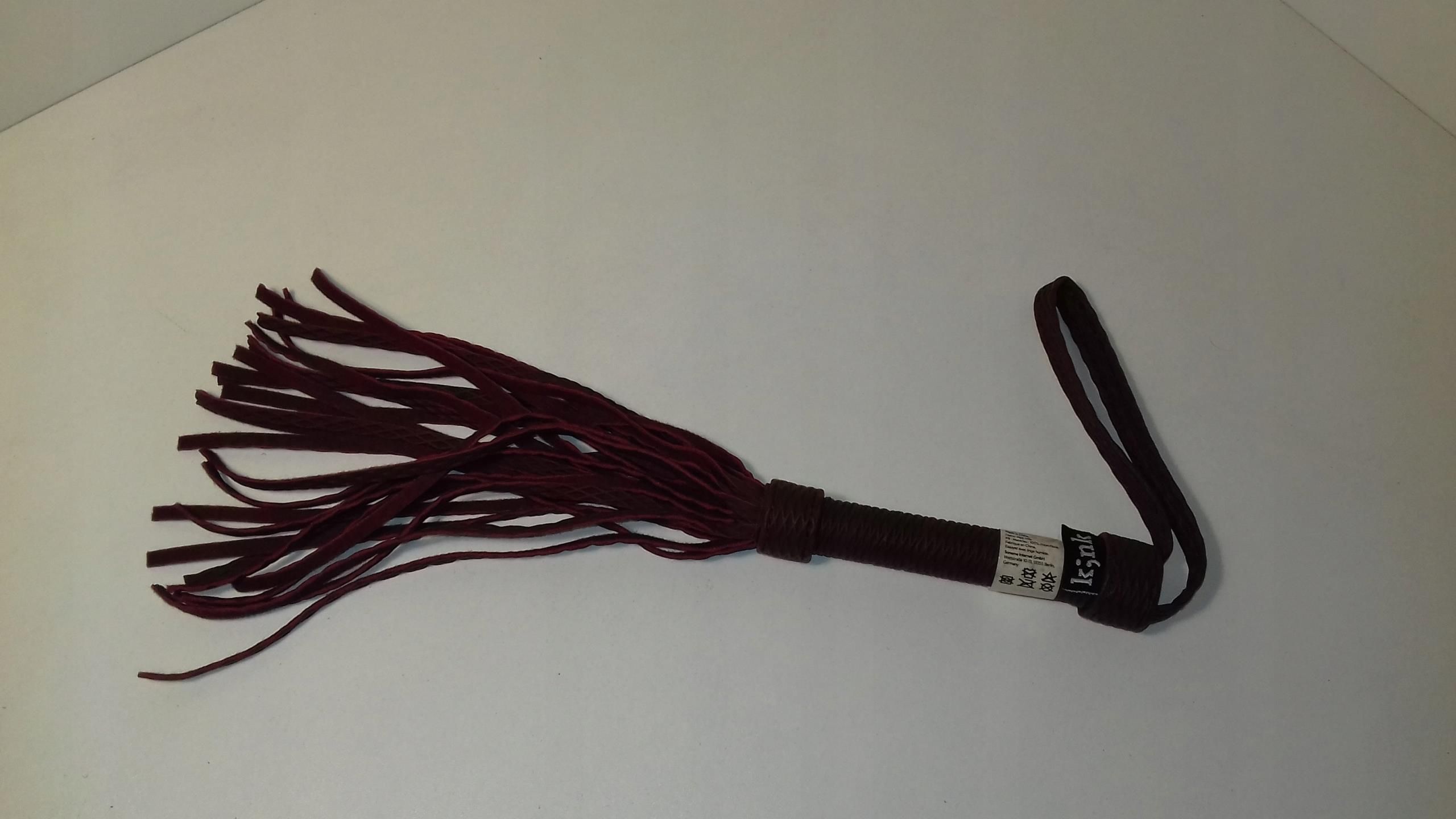 Pejcz do Bdsm bicz pejczyk bat Kink Pleasure Me (KIN3616001) - Ceneo.pl