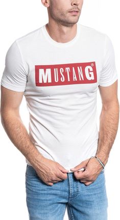Mustang Tshirt Alex C Logo Tee Cloud Dancer 1009738 2020