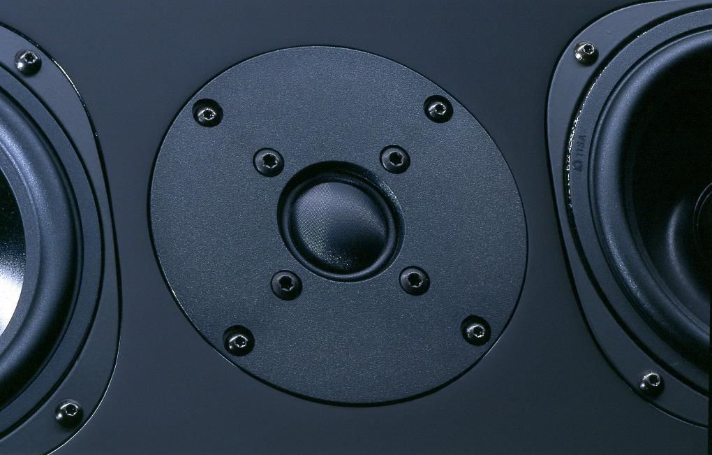 фото Акустична система центрального каналу Vienna Acoustics Theatro Grand Black Gloss