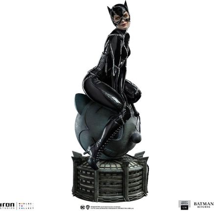 Iron Studios Batman Returns Legacy Replica Statue 1/4 Catwoman 49cm