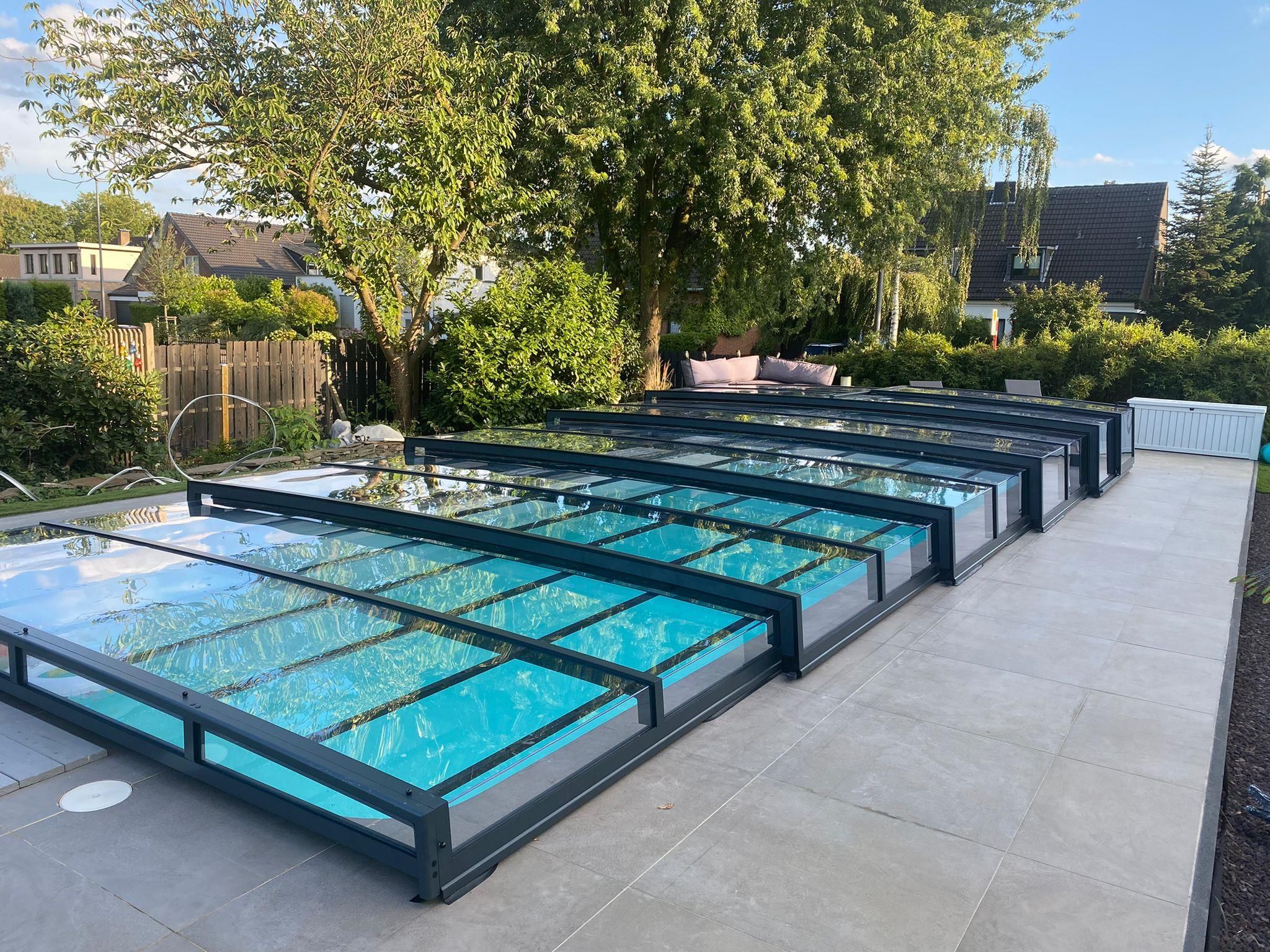 nowoczesne-zadaszenie-10-29-x-5-25-x-0-80-na-basen-prestige-r1-z-jedn