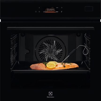 Electrolux SteamBoost 800 EOB8S39H