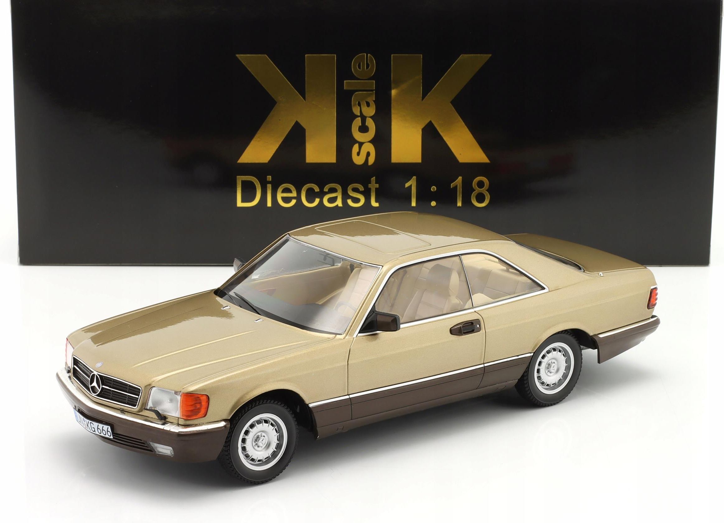 まのこ KMC Łańcuch DLC 12 126 ogniw czarno czerwony BOX