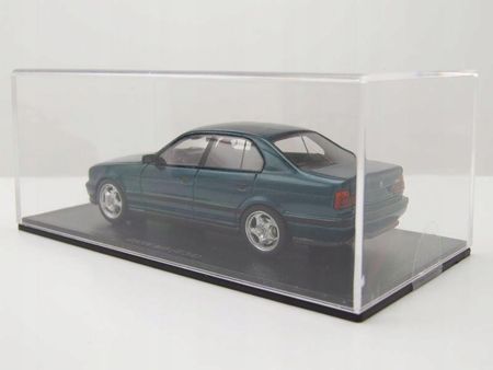 BMW M5 (E34) 1/43 スケールモデル NEO SCALE MODELS NEO43313 Scale 1/43 | BMW 5-SERIES M5 E34