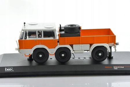 イクソ 1/43 タトラ 813 6x6 トラック 1968 オレンジ/ホワイト イクソ 1/43 タトラ 813 6x6 トラック 1968 オレンジ/ホワイト