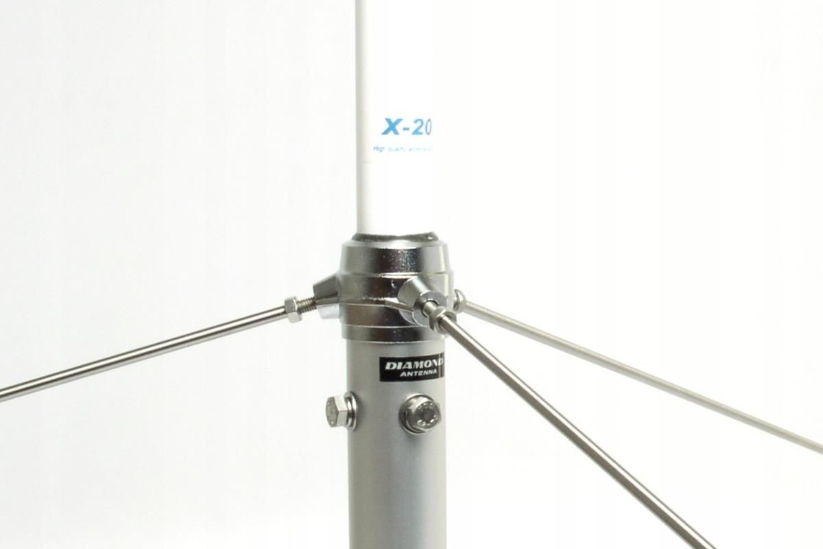 【DIAMOND】144/430Mhz X-300 Diamond X 300N 144/430 Mhz 200W 3,1M 9,0Db X300N N - Opinie
