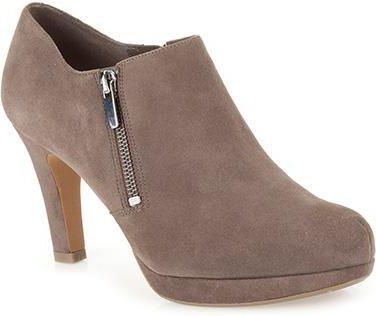 Clarks Amos Kendra Taupe 26103918