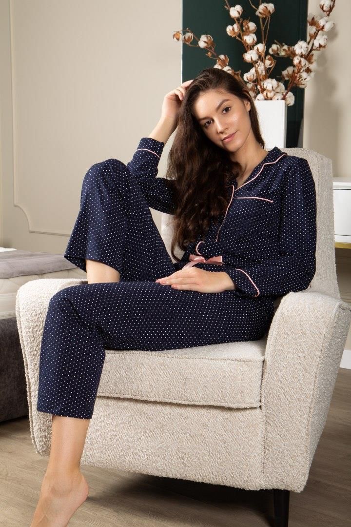 Pyjama érotique pour femme 199727 Momenti Per Me confort élégance lingerie intime dormir relaxation robe de chambre main image 1