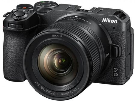 Nikon Z 30 + 12-28mm f/3.5-5.6 PZ VR
