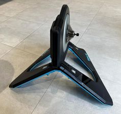 Produkt z Outletu: Garmin Tacx Neo 2T Smart Trenażer Rowerowy [T2875.61] (2) Sieć Wyspecjalizowanych Salonów Z Garmin Tacx Shokz - zdjęcie 1