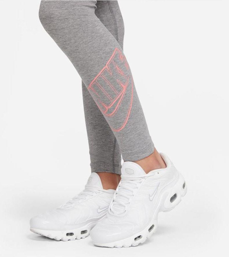 Legginsy Nike Sportswear Essential DD6482 091 : Rozmiar - L (147-158cm) -  Ceny i opinie - Ceneo.pl