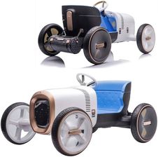 Autko elektryczne Mercedes futuro pasado PA0290