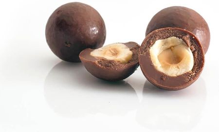 Orzechy laskowe w czekoladzie kokosowej - 500g