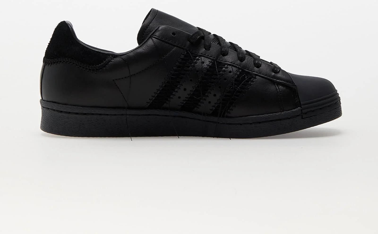 superstar black size 3